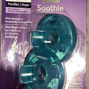 Lot of 2 AVENT SOOTHIE Pacifiers GREEN 0-3 Mo 2 Packs (Total Of 4 pacifiers)